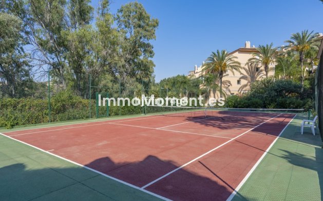 Wiederverkauf - Wohnung - Marbella - Nueva Andalucía