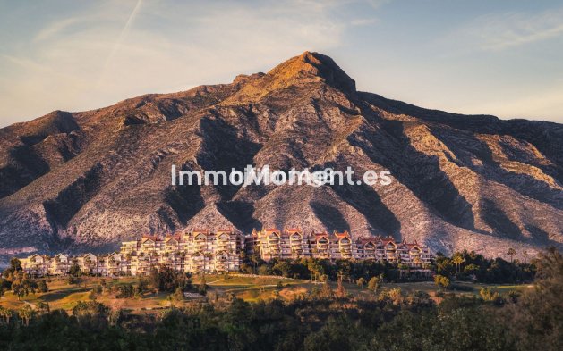 Wiederverkauf - Wohnung - Marbella - Nueva Andalucía