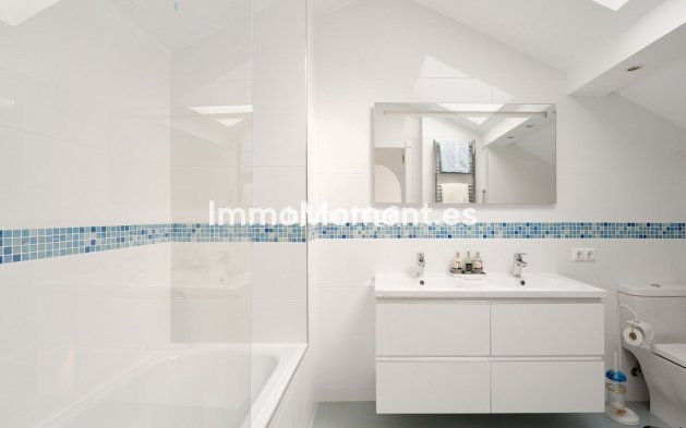 Revente - Appartement - Marbella - Nueva Andalucía