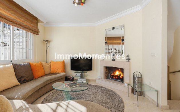 Bestaande woning - Geschakelde woning - Marbella - Nueva Andalucía