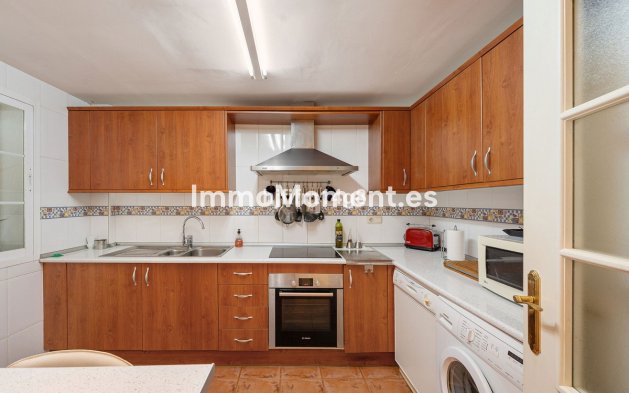 Bestaande woning - Geschakelde woning - Marbella - Nueva Andalucía