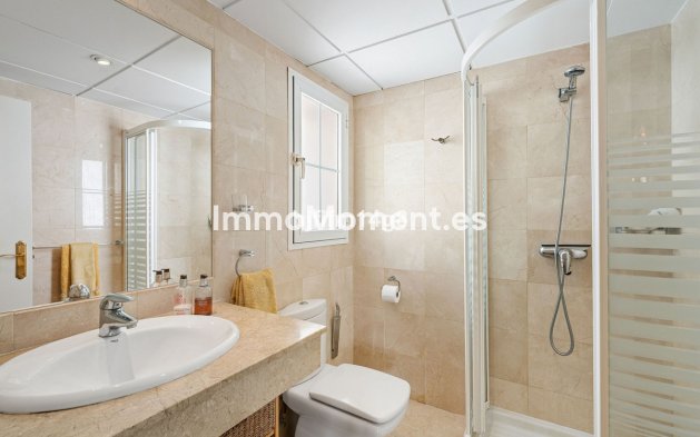 Bestaande woning - Geschakelde woning - Marbella - Nueva Andalucía