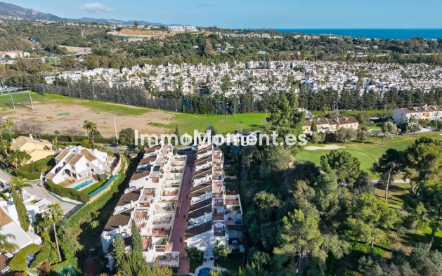 Bestaande woning - Geschakelde woning - Marbella - Nueva Andalucía