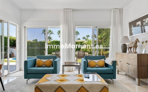 Reventa - Villa - Marbella - Nueva Andalucía