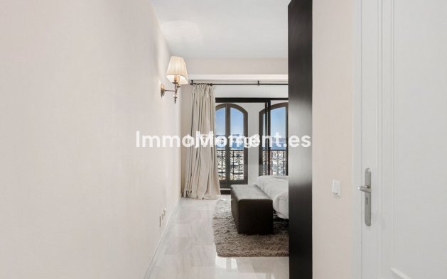 Wiederverkauf - Wohnung - Marbella - Puerto Banús