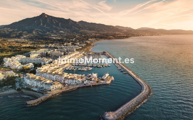 Wiederverkauf - Wohnung - Marbella - Puerto Banús