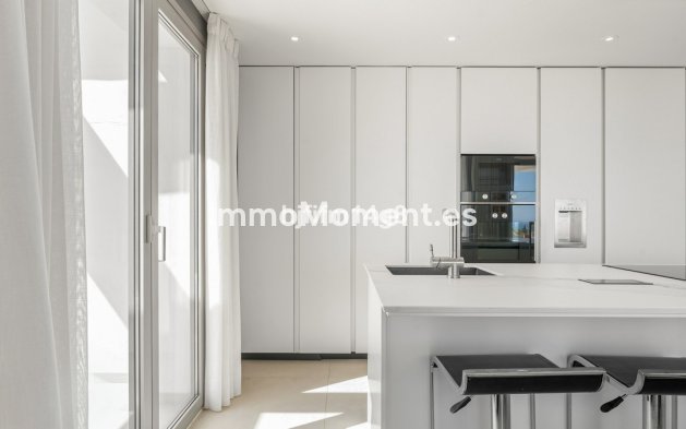 Revente - Appartement - Marbella - Nueva Andalucía