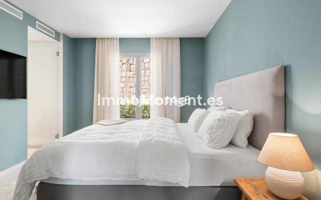 Revente - Appartement - Marbella - Nueva Andalucía