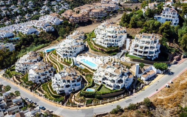 Revente - Appartement - Marbella - Nueva Andalucía