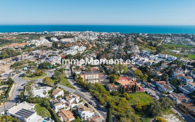 Wiederverkauf - Villa - Marbella - La Campana