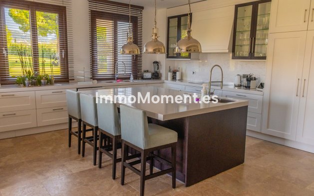 Bestaande woning - Villa - Marbella - Guadalmina Alta