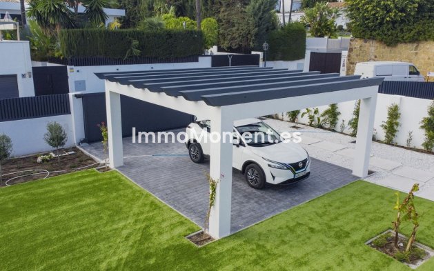 Bestaande woning - Villa - Estepona  - Atalaya