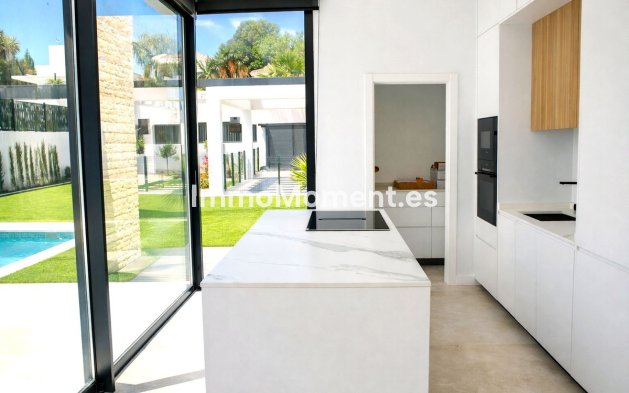 Bestaande woning - Villa - Estepona  - Atalaya