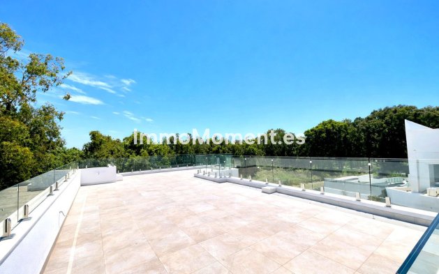 Bestaande woning - Villa - Estepona  - Atalaya