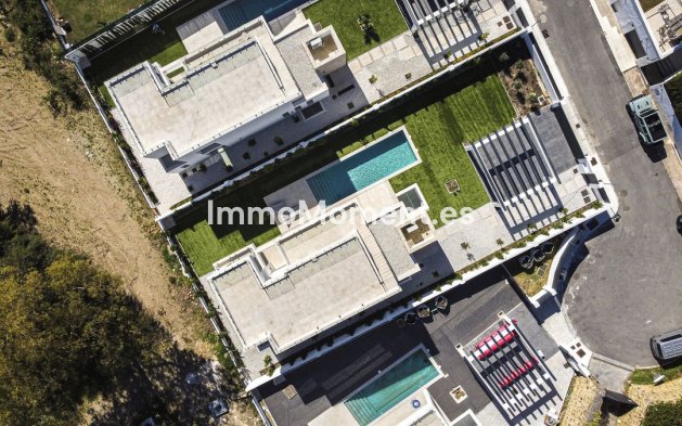 Bestaande woning - Villa - Estepona  - Atalaya