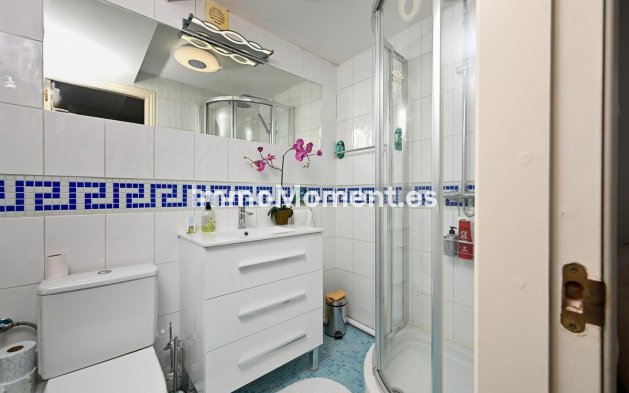 Wiederverkauf - Wohnung -   Inländisch - Alhaurín el Grande Centro