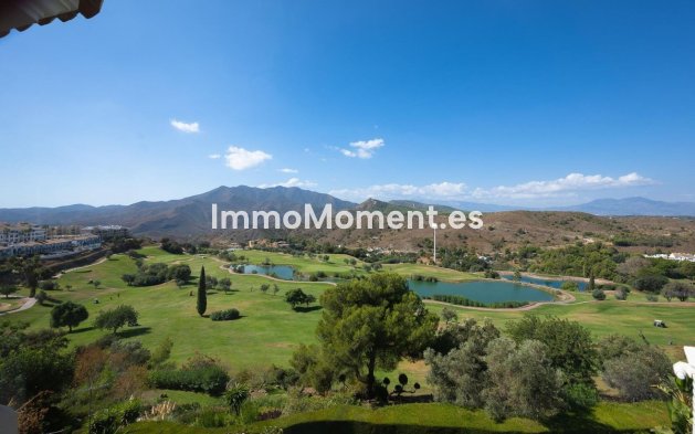 Wiederverkauf - Wohnung -   Inländisch - Alhaurín el Grande Centro