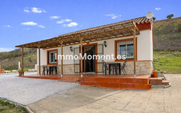 Bestaande woning - Landhuis - Binnenland  - Coín