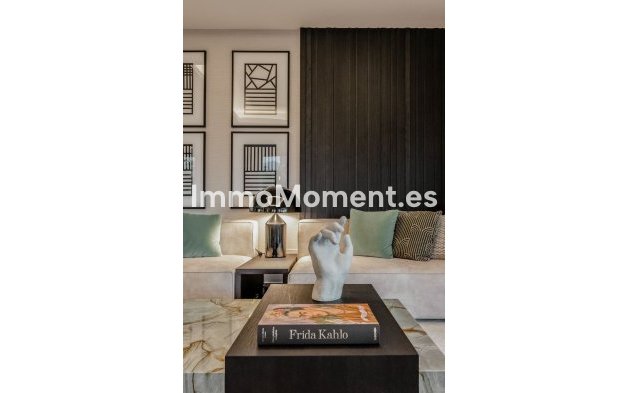 Wiederverkauf - Villa - Marbella - Nueva Andalucía