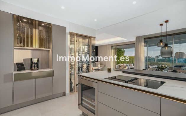 Wiederverkauf - Villa - Marbella - Nueva Andalucía