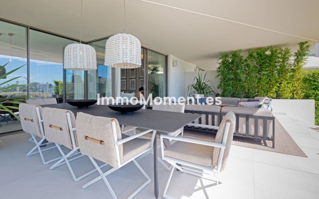 Wiederverkauf - Villa - Marbella - Nueva Andalucía