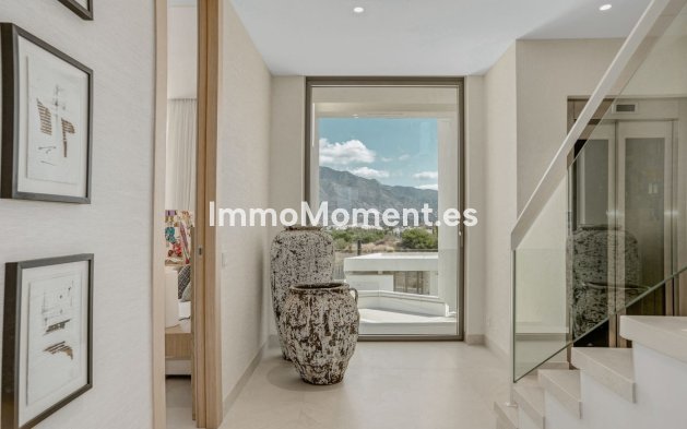 Wiederverkauf - Villa - Marbella - Nueva Andalucía