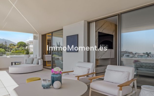 Wiederverkauf - Villa - Marbella - Nueva Andalucía