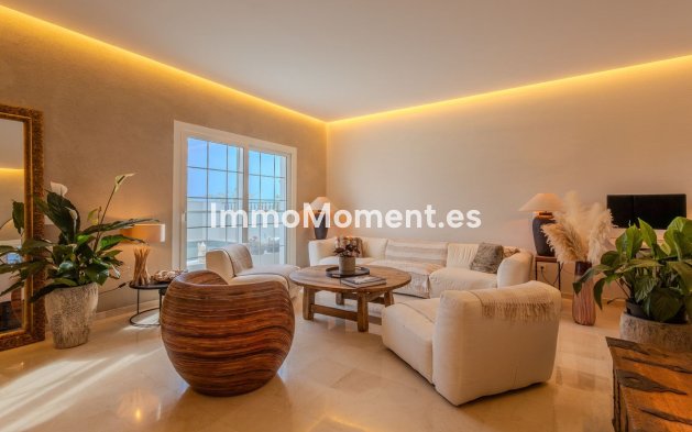 Wiederverkauf - Villa - Marbella - Nueva Andalucía