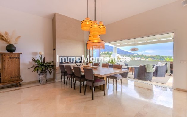 Wiederverkauf - Villa - Marbella - Nueva Andalucía