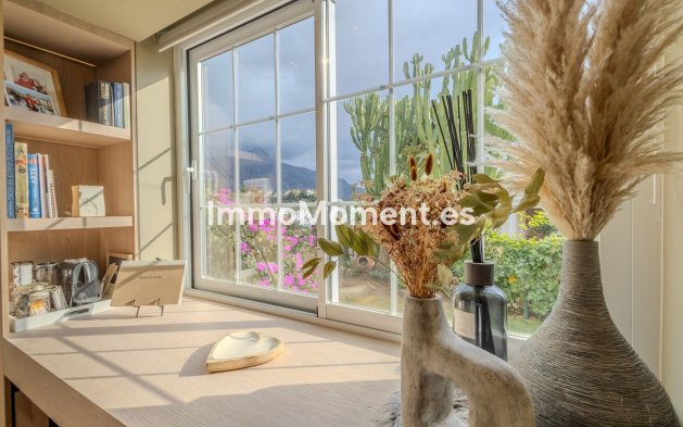 Wiederverkauf - Villa - Marbella - Nueva Andalucía