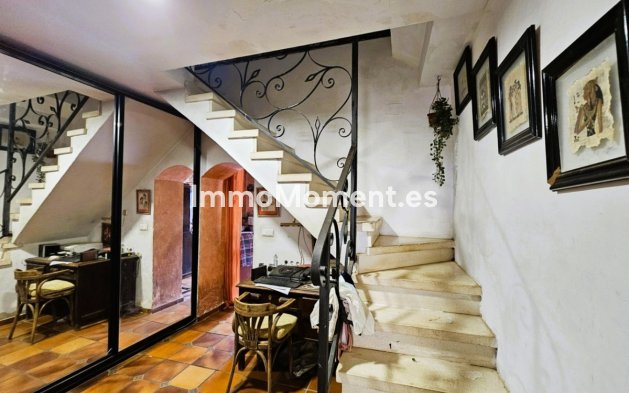 Resale - Villa - Denia - Denia Centro