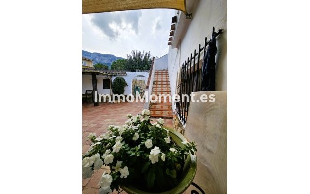 Resale - Villa - Denia - Denia Centro