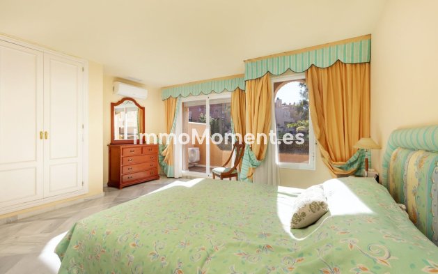 Bestaande woning - Geschakelde woning - Marbella - Nueva Andalucía