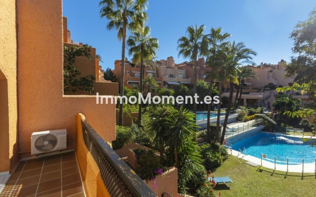 Bestaande woning - Geschakelde woning - Marbella - Nueva Andalucía