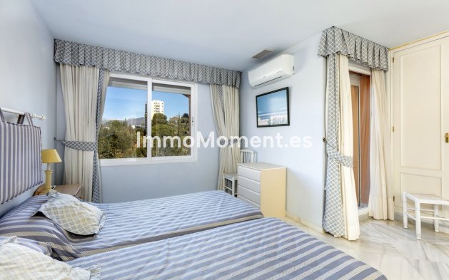 Bestaande woning - Geschakelde woning - Marbella - Nueva Andalucía