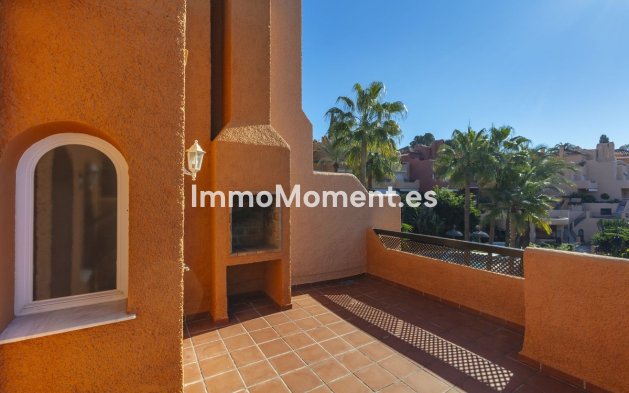 Bestaande woning - Geschakelde woning - Marbella - Nueva Andalucía