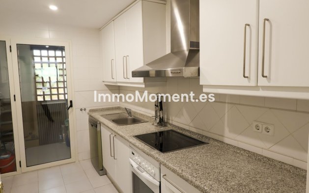 Reventa - Apartamento - Benahavís - Los Arqueros
