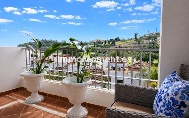 Resale - Apartment - Benahavís - Los Arqueros