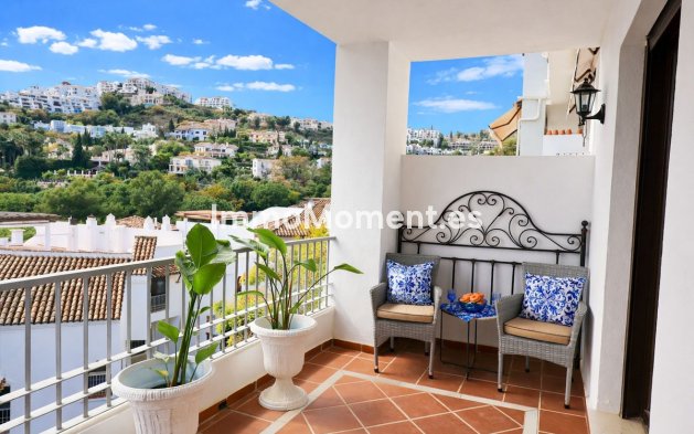 Resale - Apartment - Benahavís - Los Arqueros