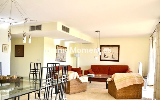 Wiederverkauf - Wohnung - Marbella - Guadalmina Alta