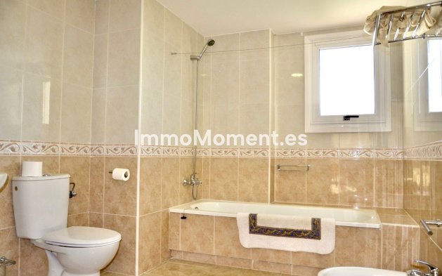 Wiederverkauf - Wohnung - Marbella - Guadalmina Alta