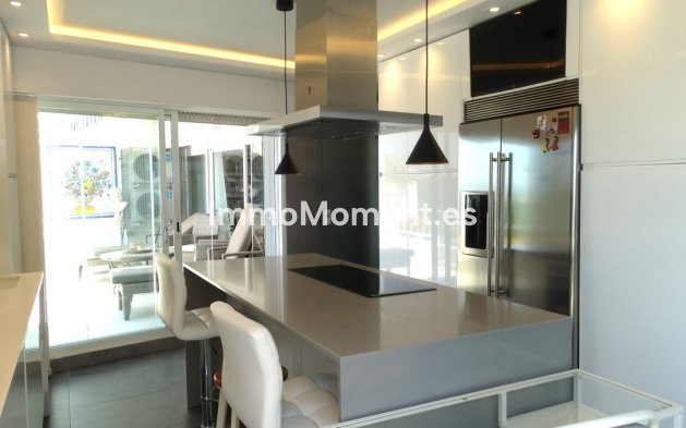 Revente - Appartement - Marbella - Río Real