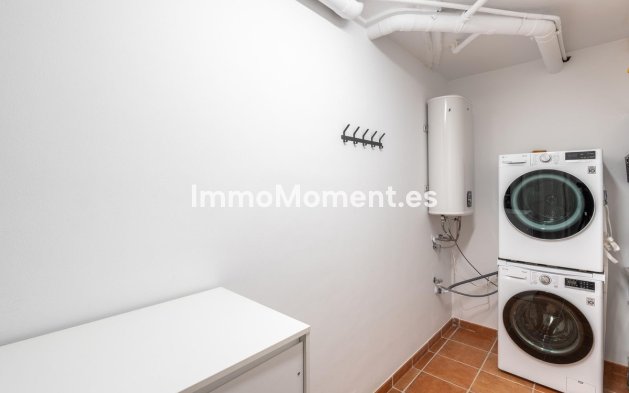 Resale - Townhouse - El Paraiso - New Golden Mile