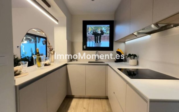 Revente - Villa - Marbella - Costabella