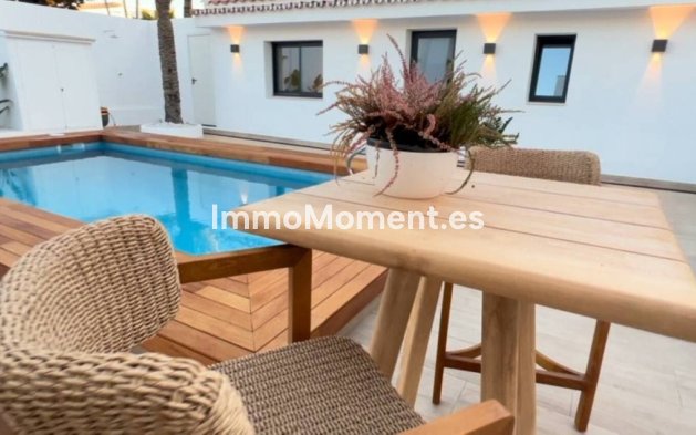 Revente - Villa - Marbella - Costabella