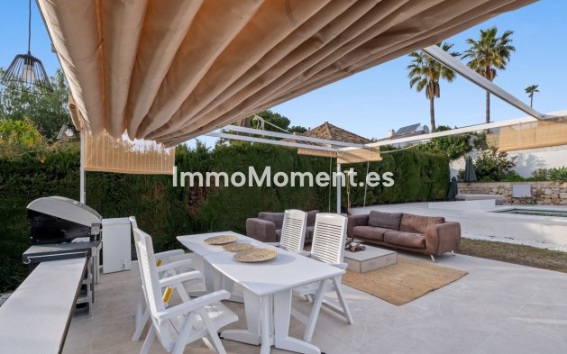 Reventa - Villa - Marbella - Elviria