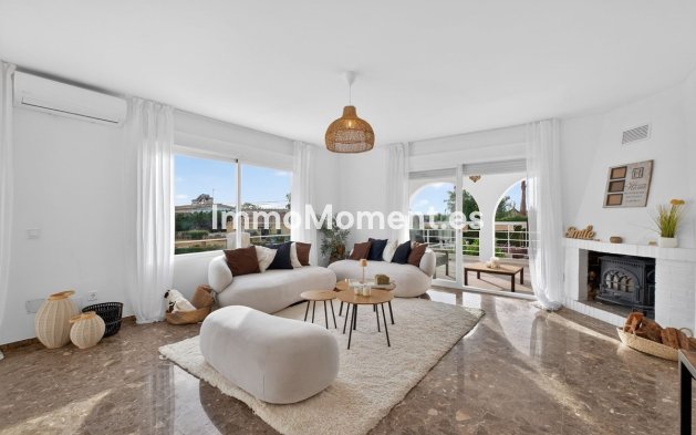 Reventa - Villa - Marbella - Elviria