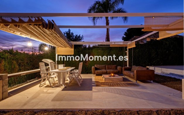 Reventa - Villa - Marbella - Elviria