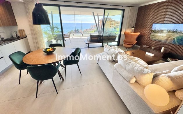 Resale - Apartment - Fuengirola - Carvajal