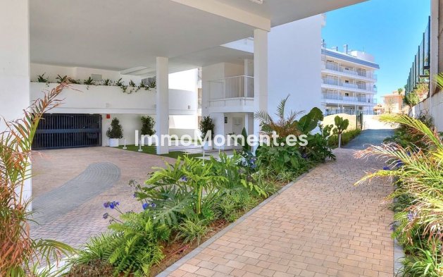 Resale - Apartment - Fuengirola - Carvajal